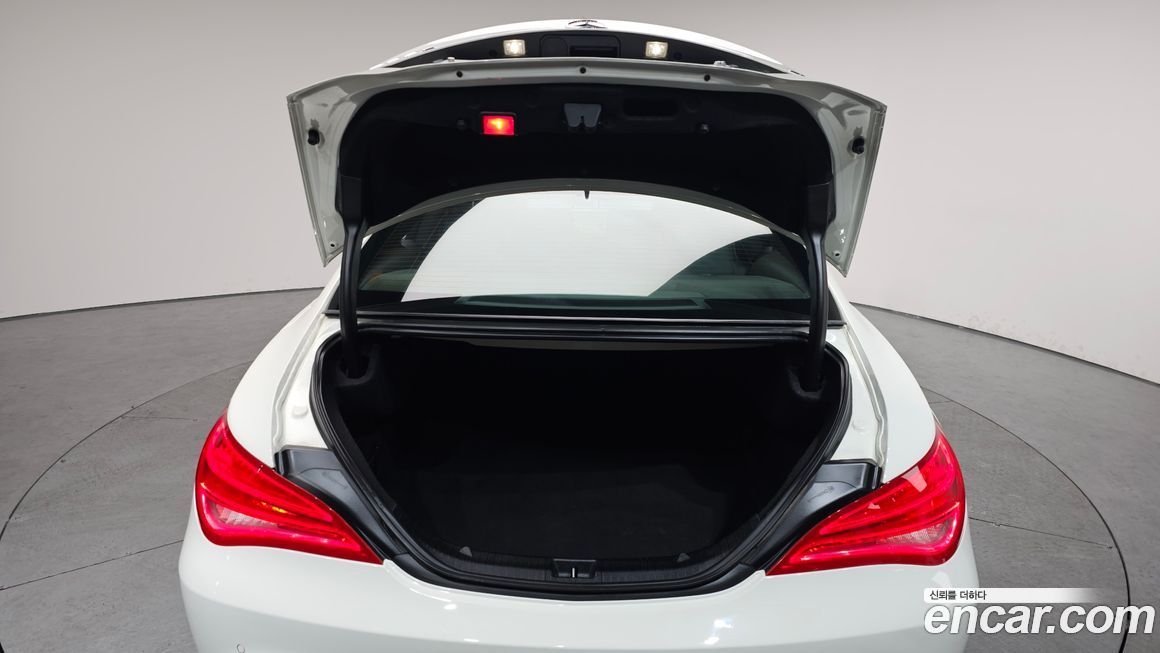 Mercedes-Benz CLA-Class 2016