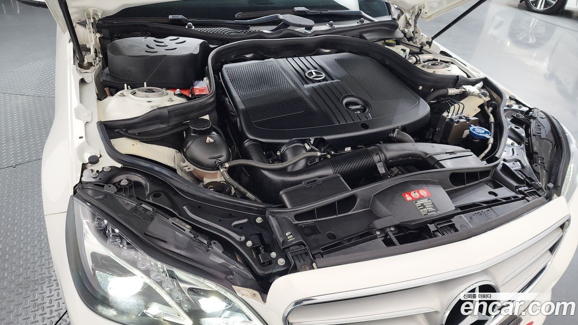 Mercedes-Benz E-Class 2016