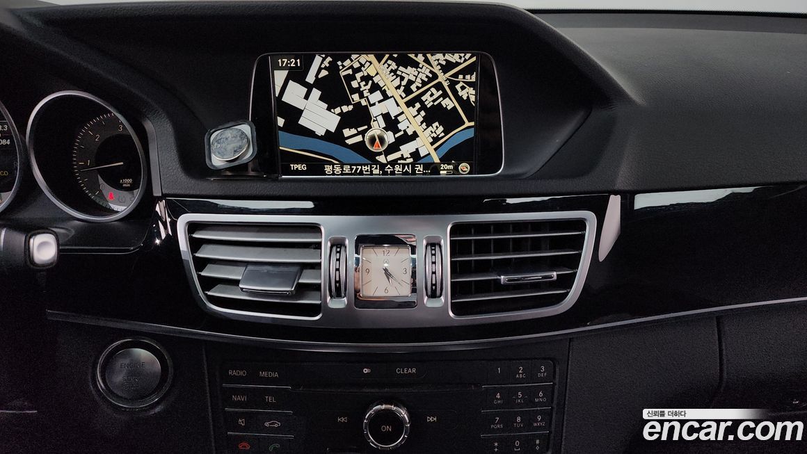 Mercedes-Benz E-Class 2016