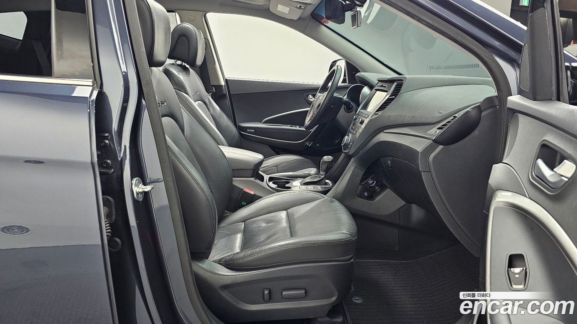 Hyundai Santafe 2016