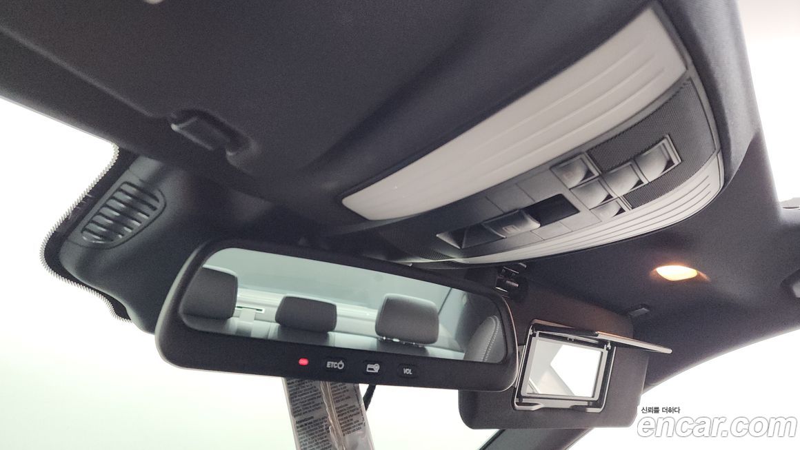 Mercedes-Benz E-Class 2016