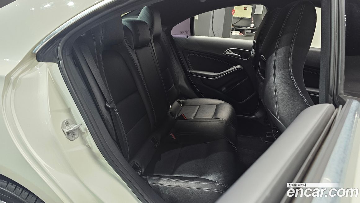 Mercedes-Benz CLA-Class 2016