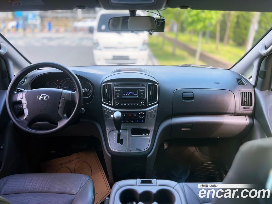 Hyundai Starex 2017