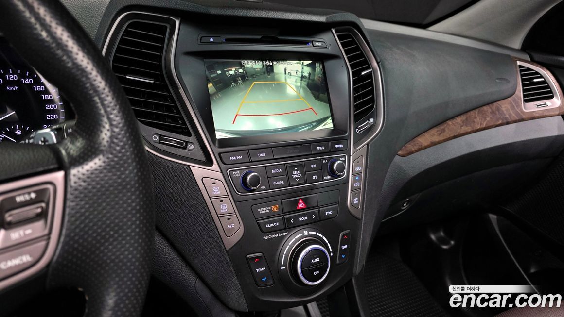 Hyundai Santafe 2017