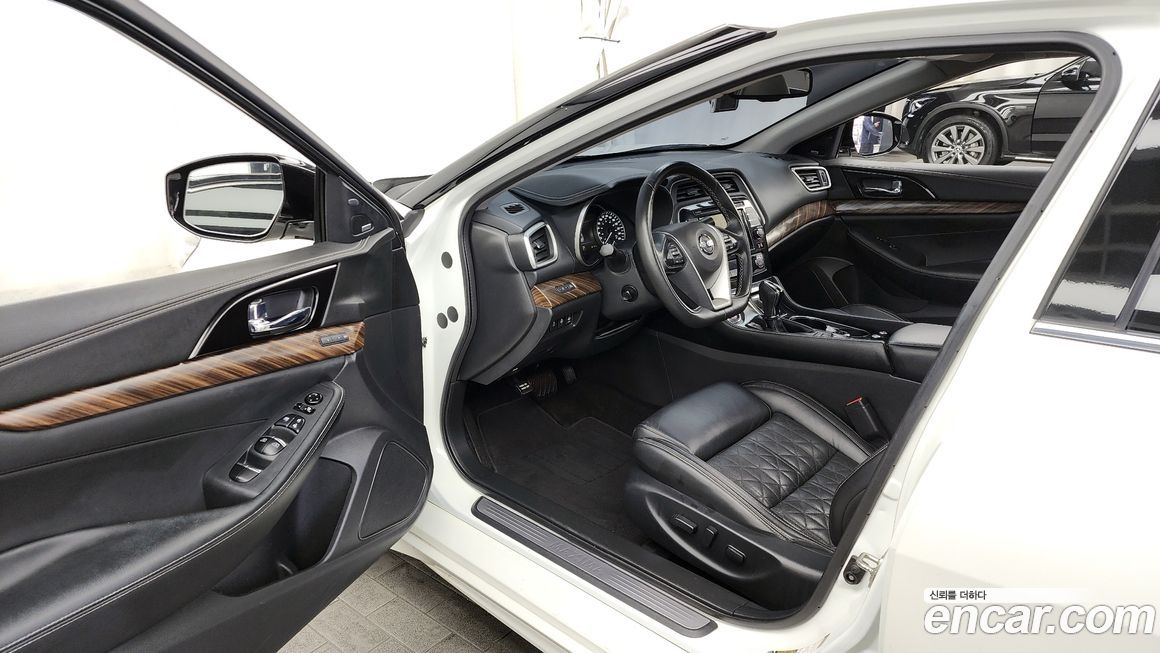 Nissan Maxima 2018