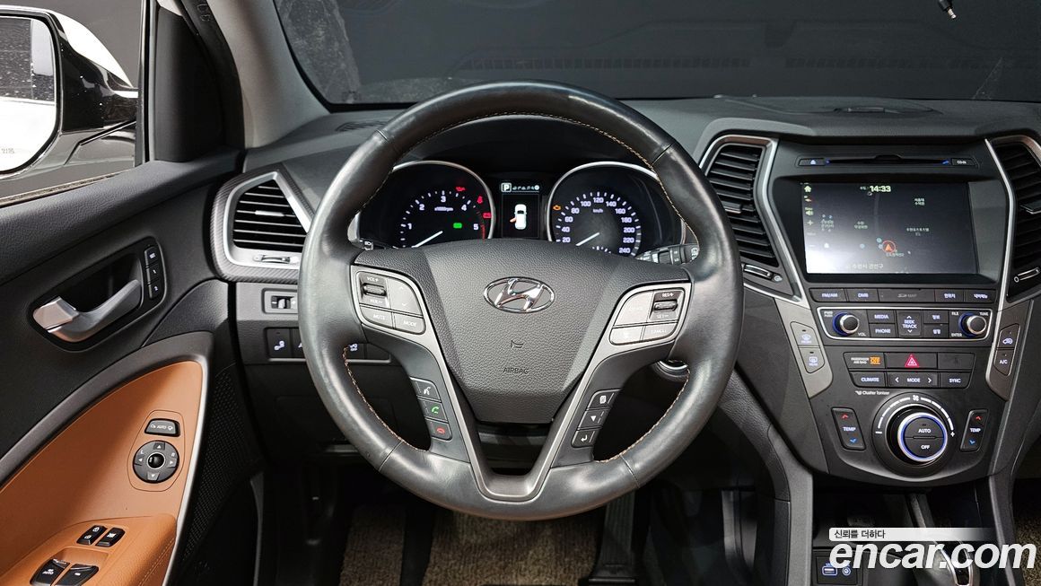 Hyundai Santafe 2016