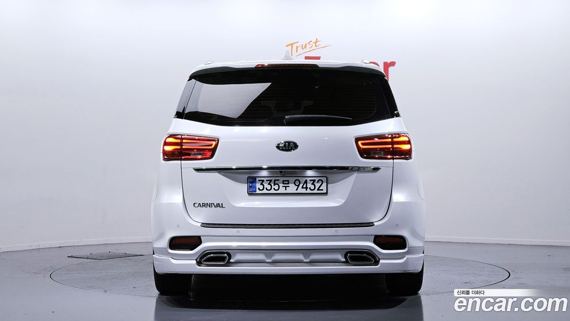 Kia Canival 2019