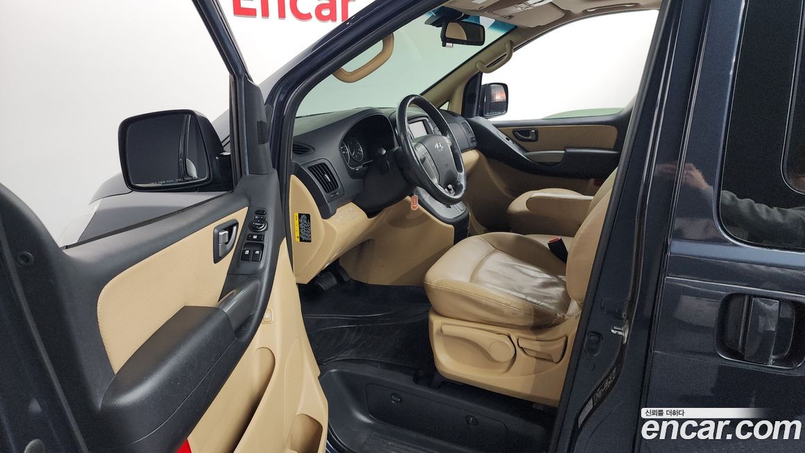 Hyundai Starex 2018