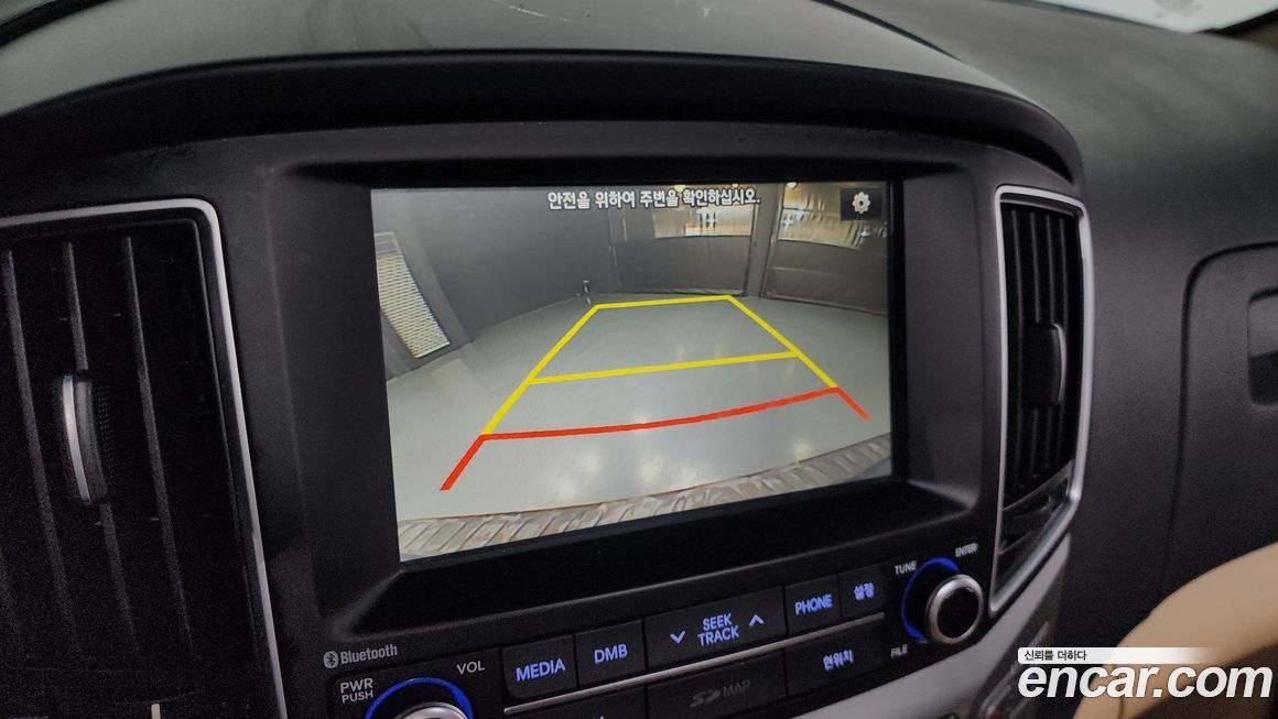 Hyundai Starex 2018