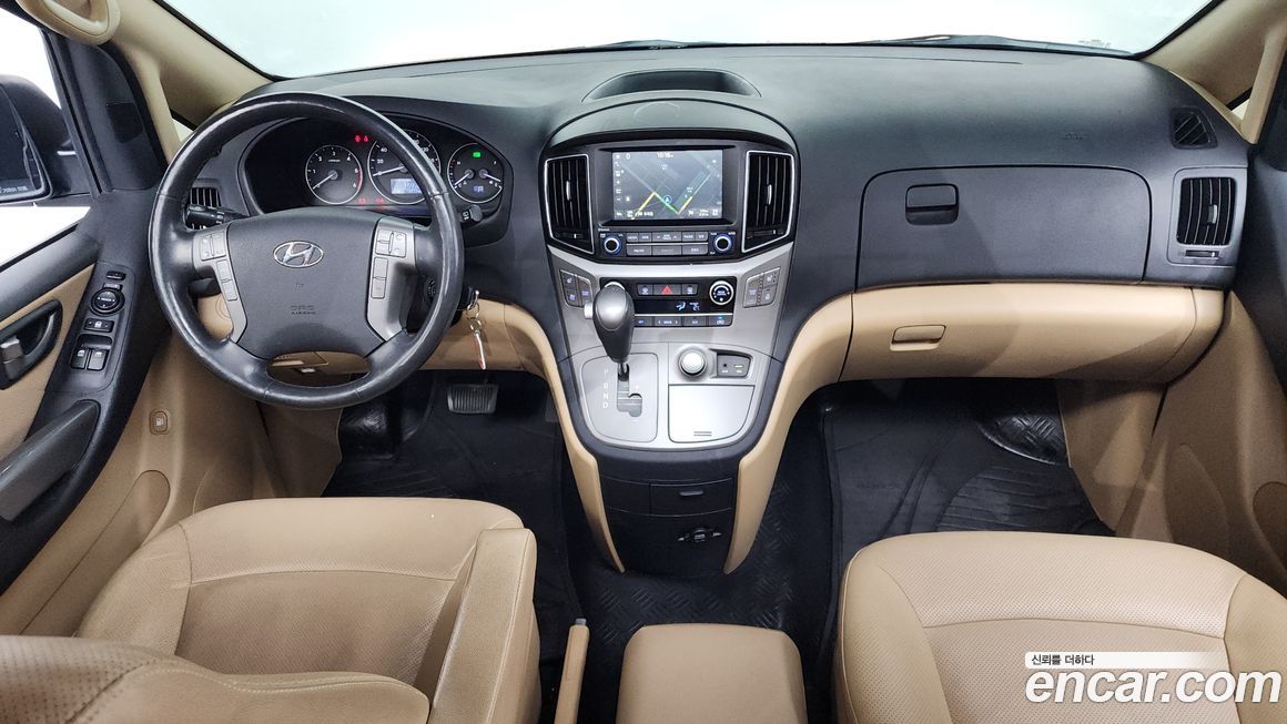 Hyundai Starex 2018
