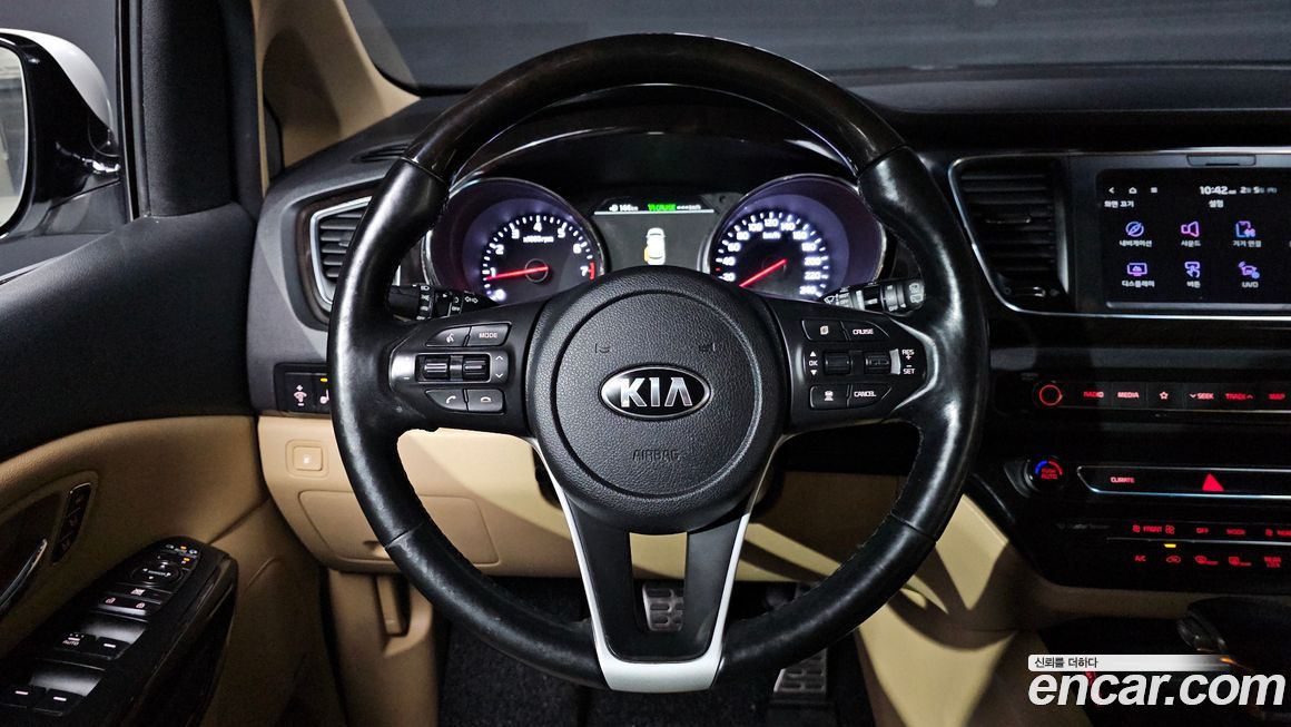 Kia Canival 2019