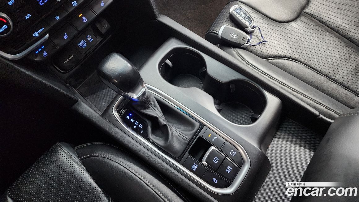 Hyundai Santafe 2020