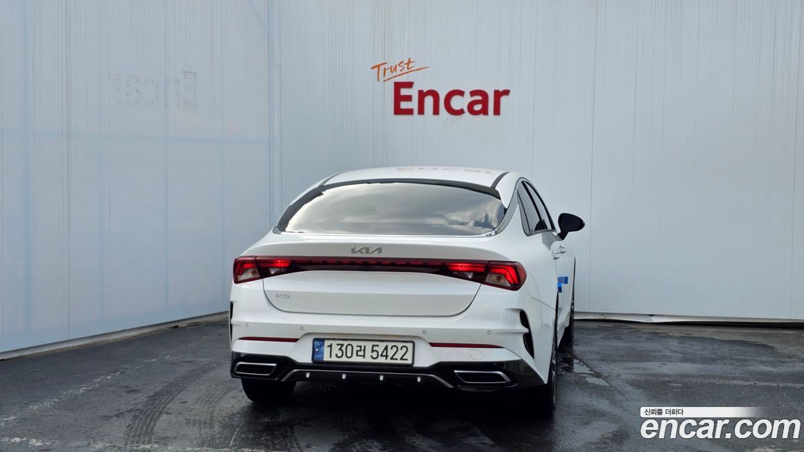 Kia K5 2023