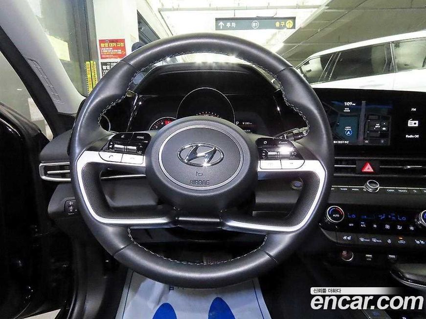Hyundai AVANTE 2023