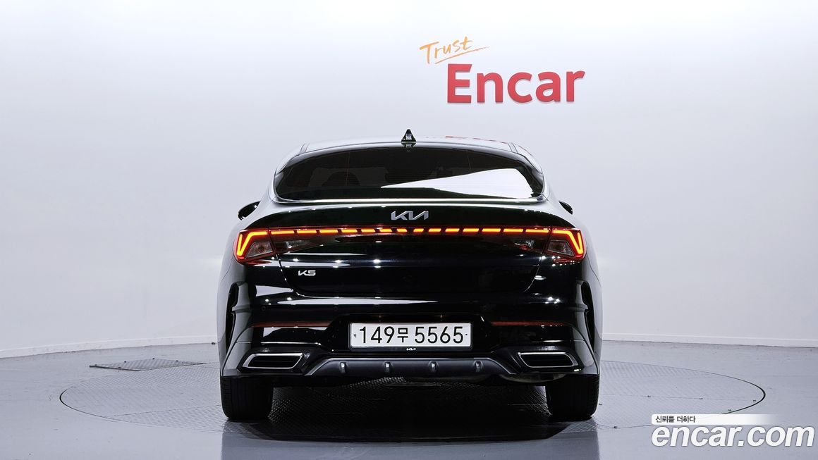Kia K5 2023