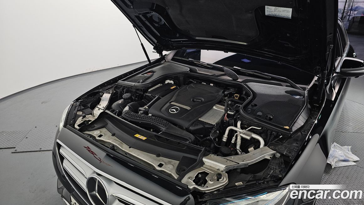 Mercedes-Benz E-Class 2017