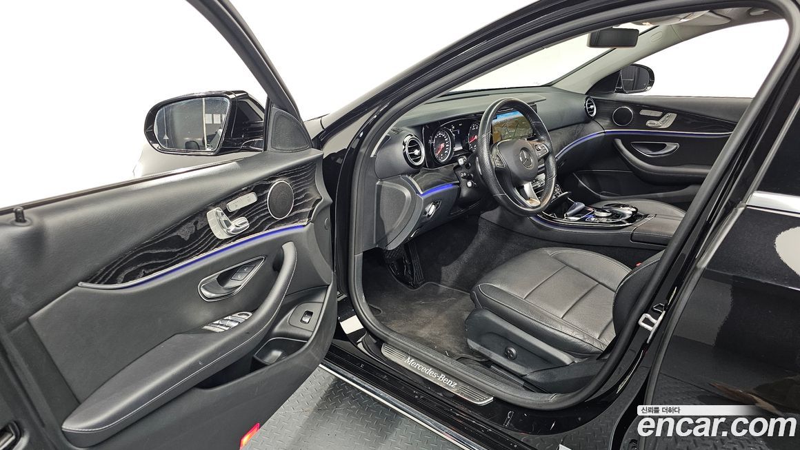 Mercedes-Benz E-Class 2018