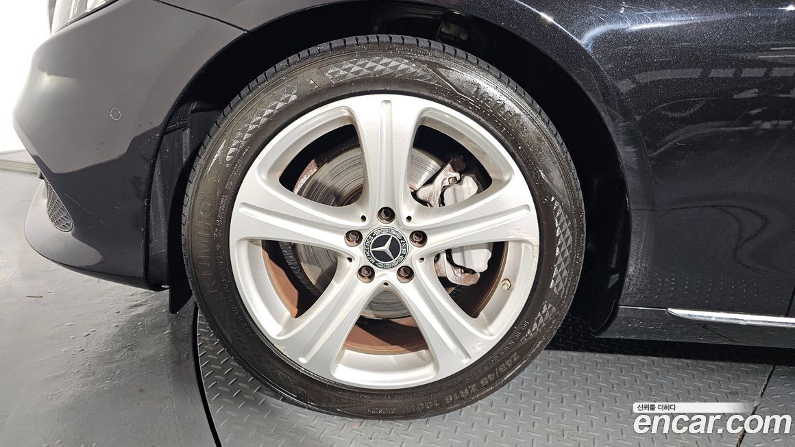 Mercedes-Benz E-Class 2018