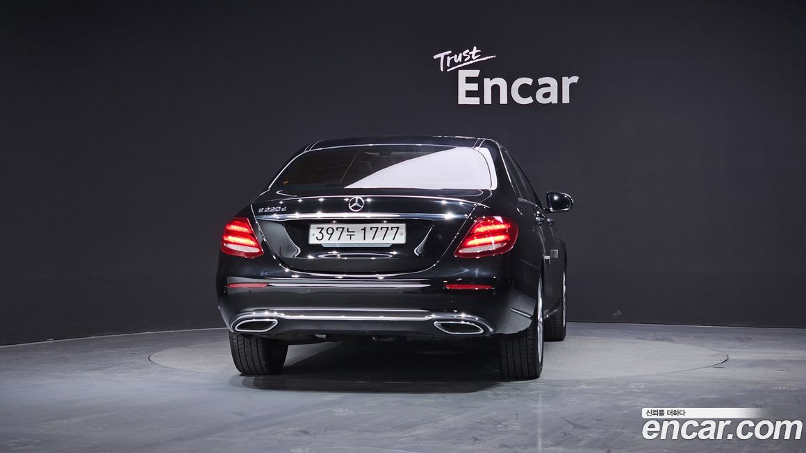 Mercedes-Benz E-Class 2019