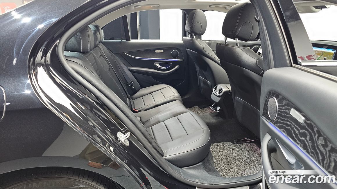 Mercedes-Benz E-Class 2018