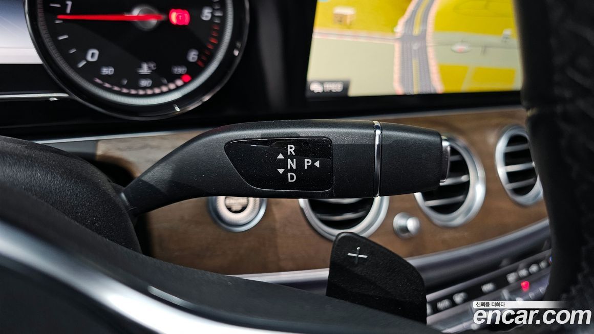 Mercedes-Benz E-Class 2019