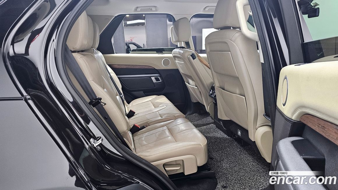 Land Rover Discovery 2017