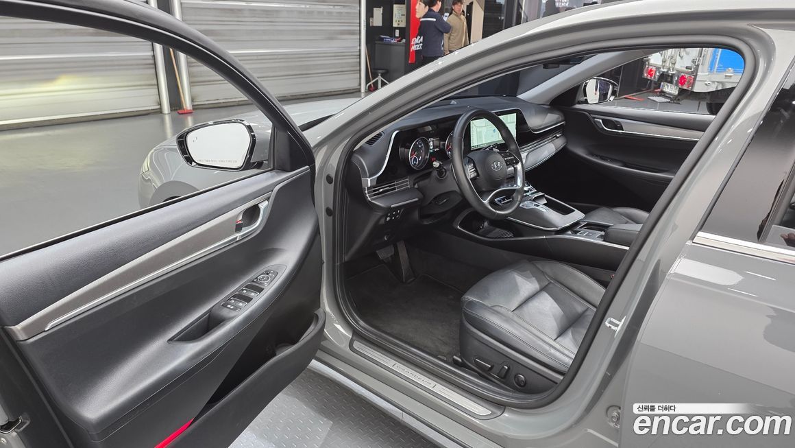 Hyundai Grandeur 2021