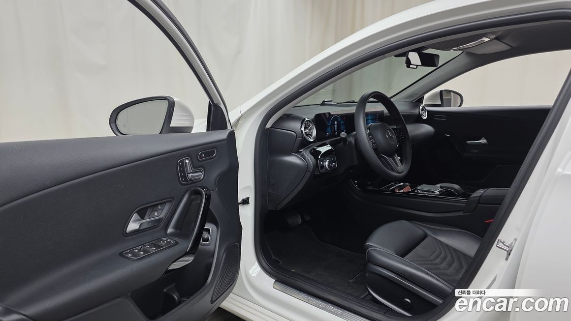 Mercedes-Benz A-Class 2020