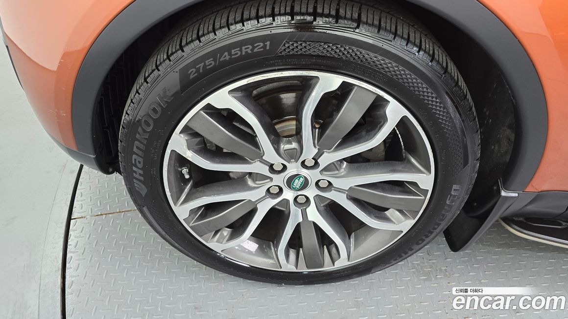 Land Rover Discovery 2017