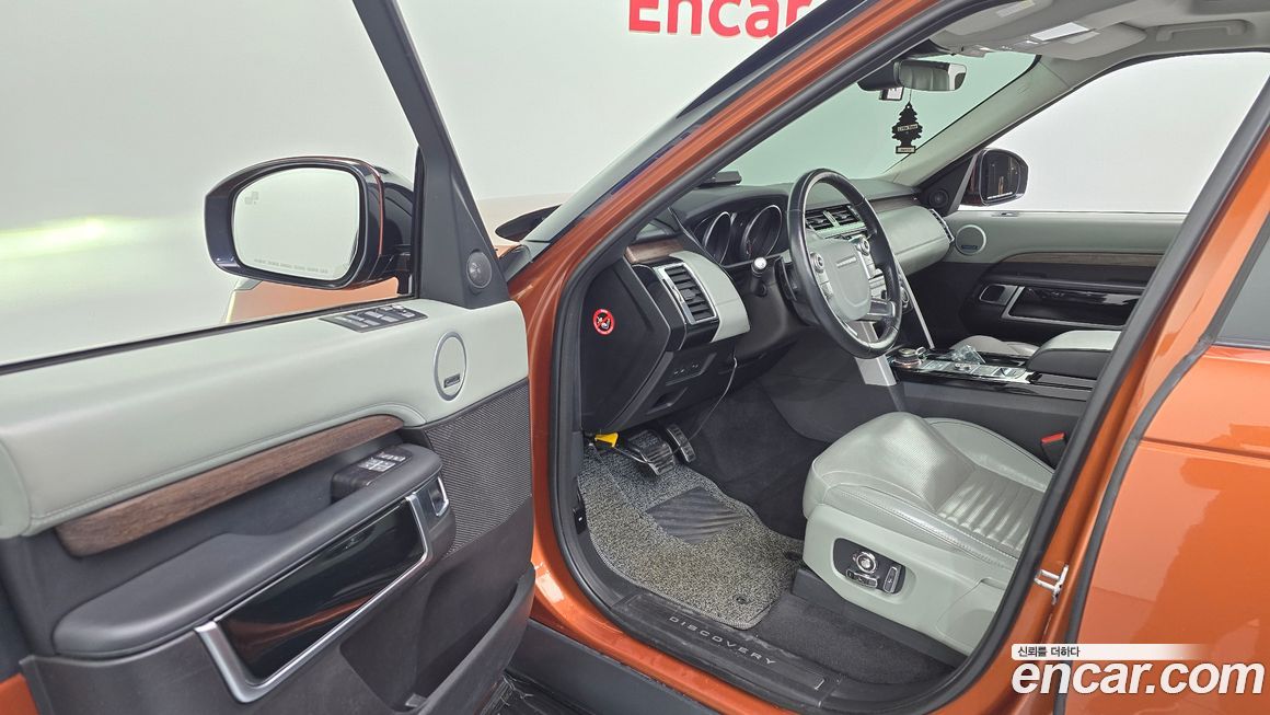 Land Rover Discovery 2017