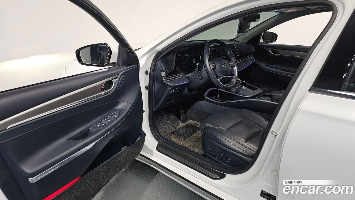 Hyundai Grandeur 2020