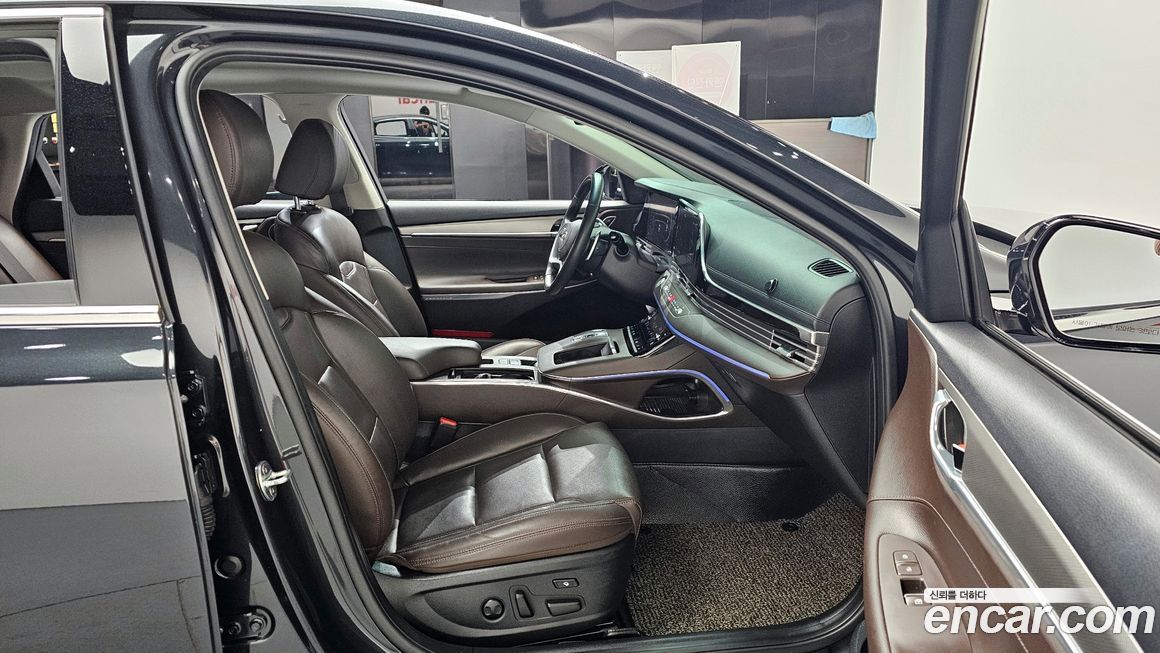 Hyundai Grandeur 2021