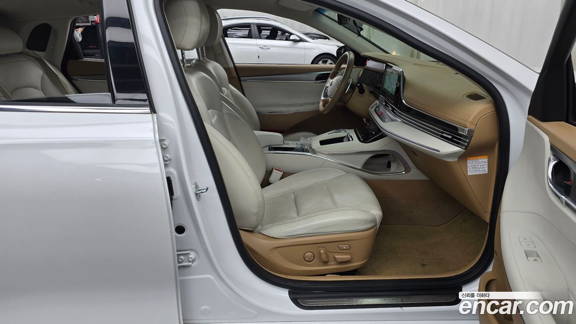 Hyundai Grandeur 2021