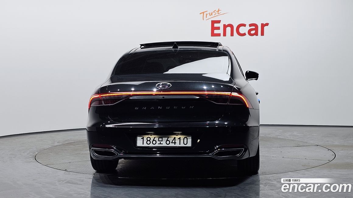 Hyundai Grandeur 2021