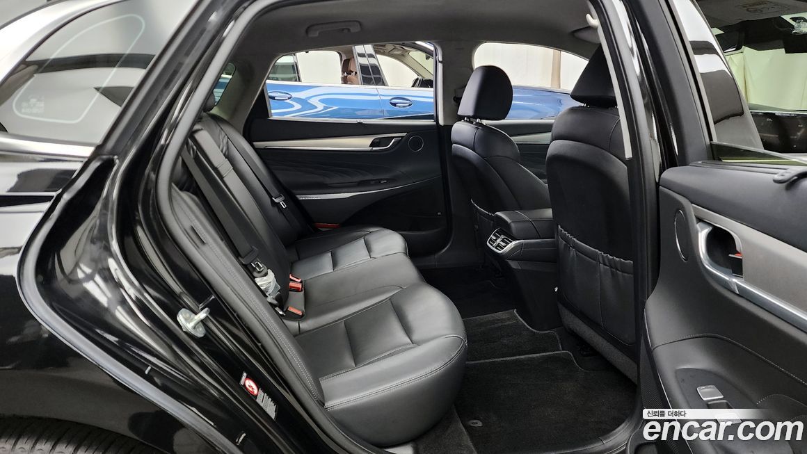 Hyundai Grandeur 2021