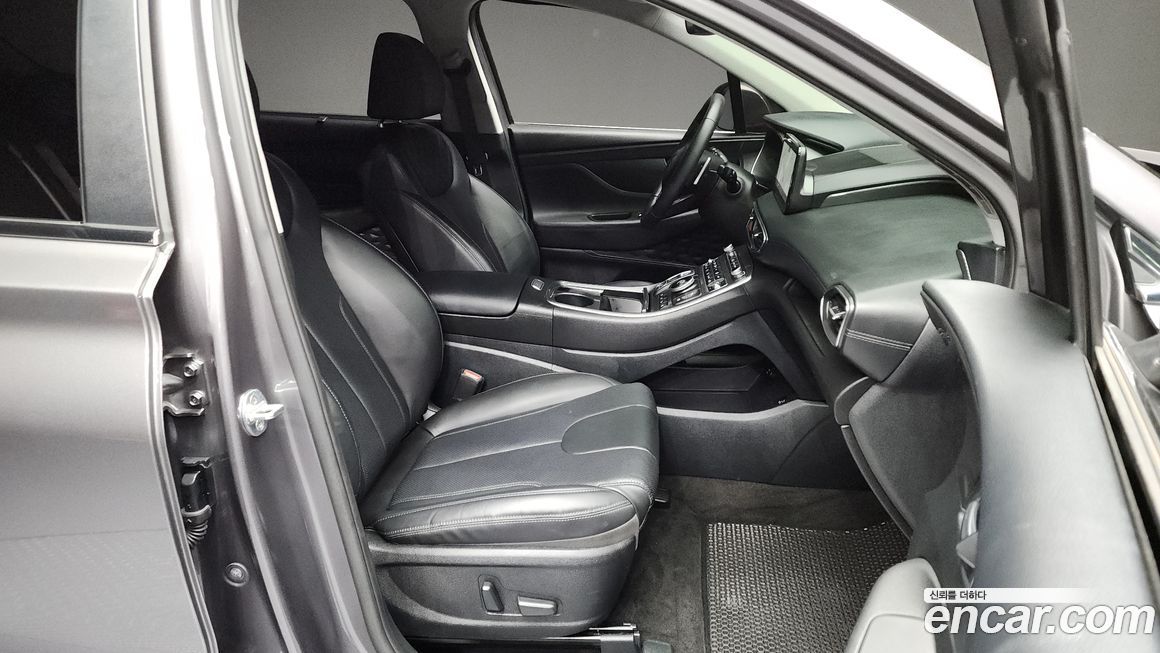 Hyundai Santafe 2022