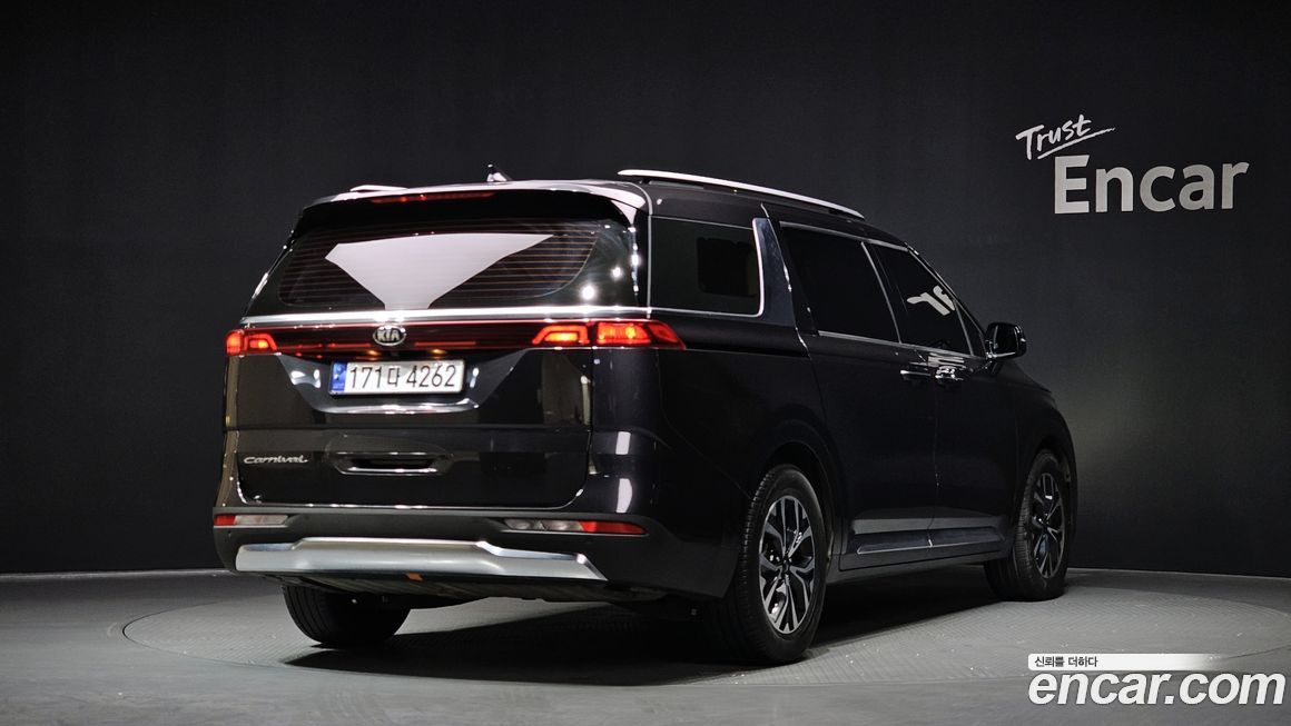 Kia Canival 2021