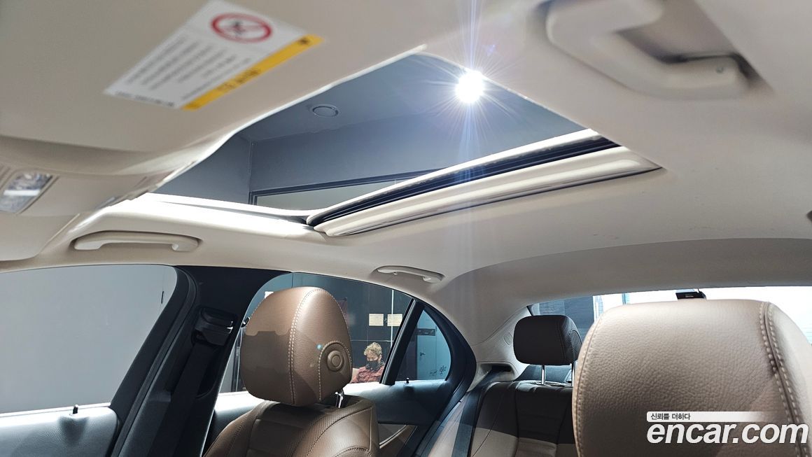 Mercedes-Benz E-Class 2019