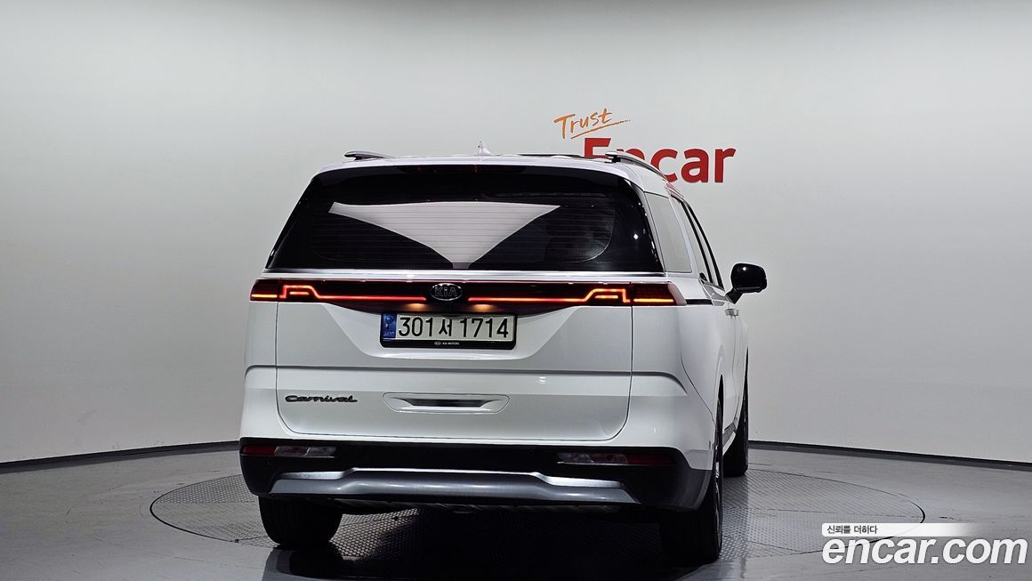 Kia Canival 2021