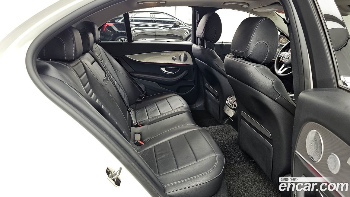 Mercedes-Benz E-Class 2019