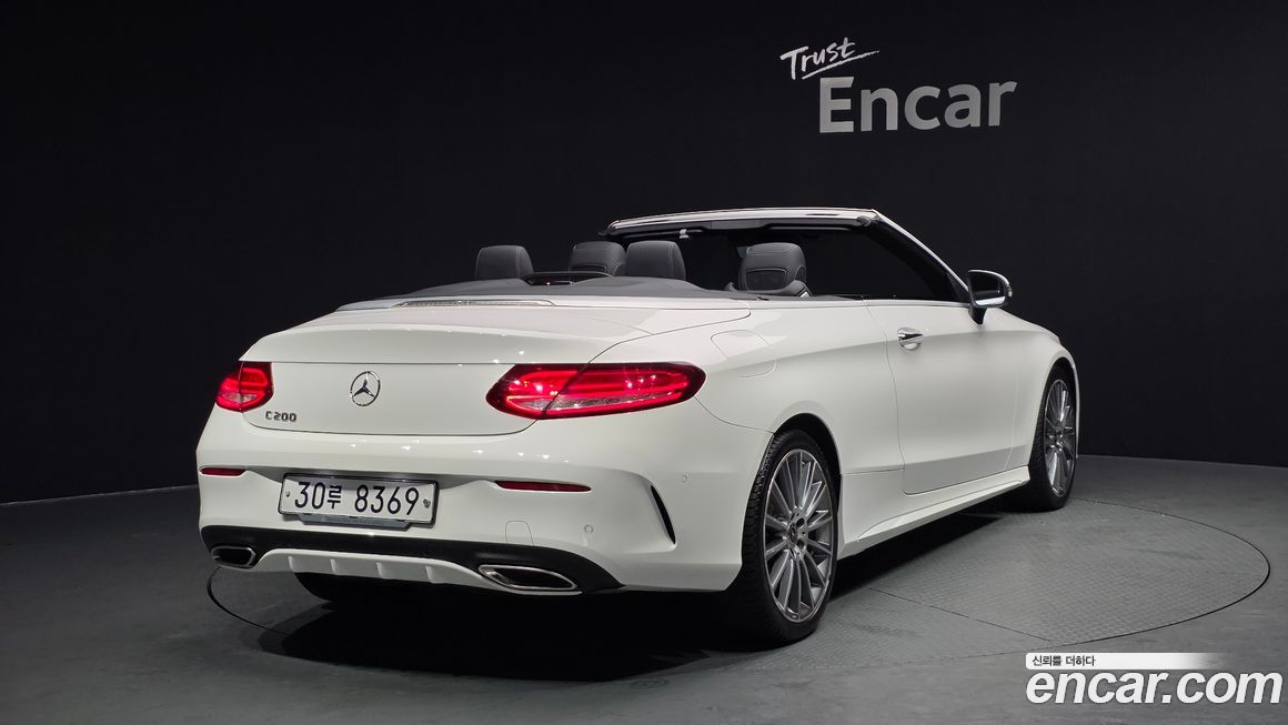 Mercedes-Benz C-Class 2018