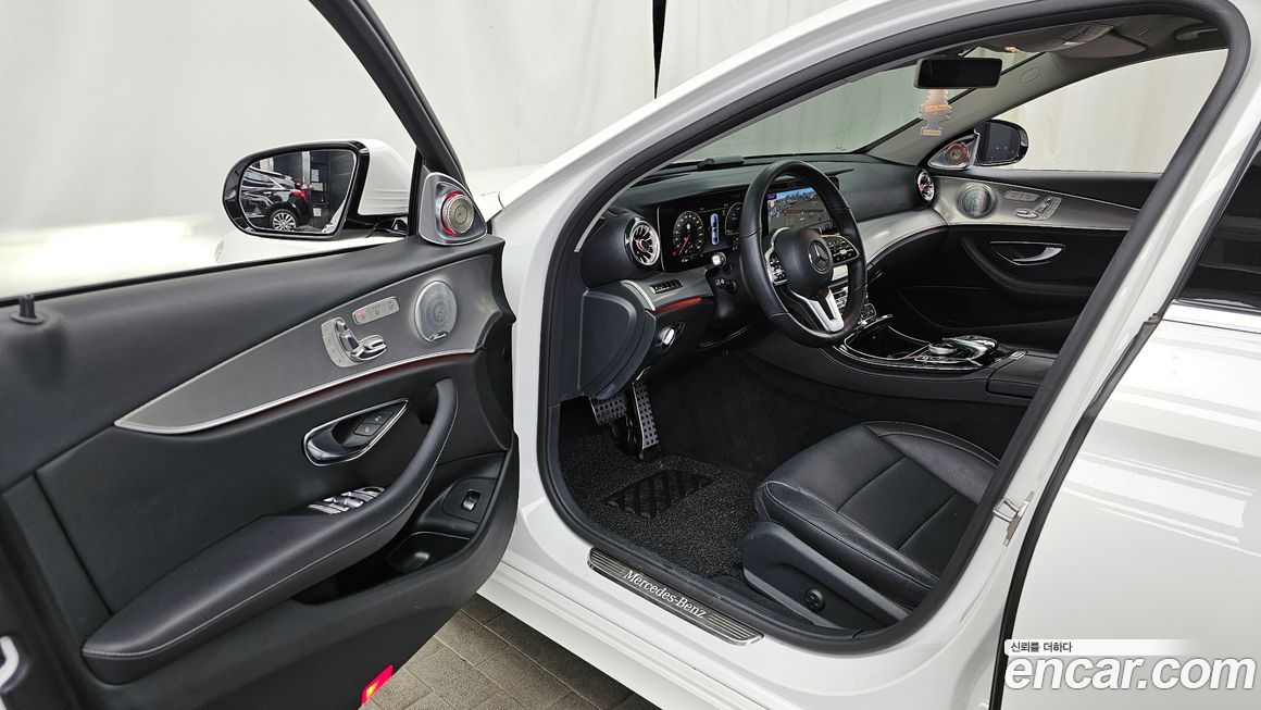 Mercedes-Benz E-Class 2019