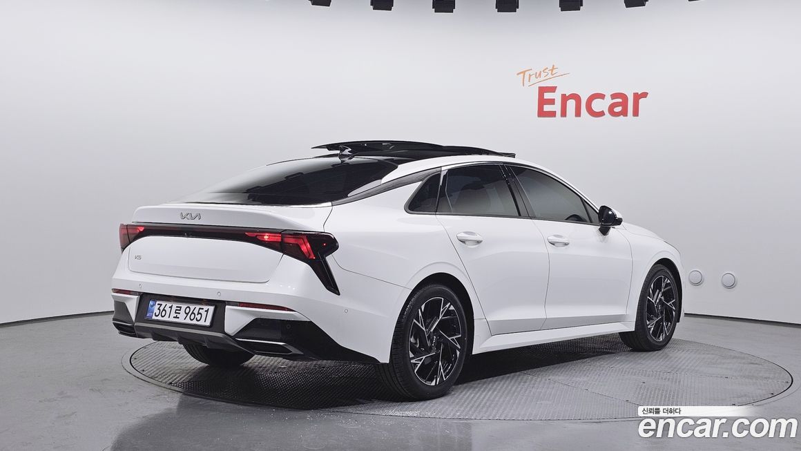 Kia K5 2024