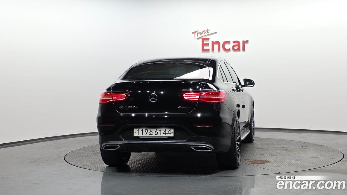 Mercedes-Benz GLC-Class 2018