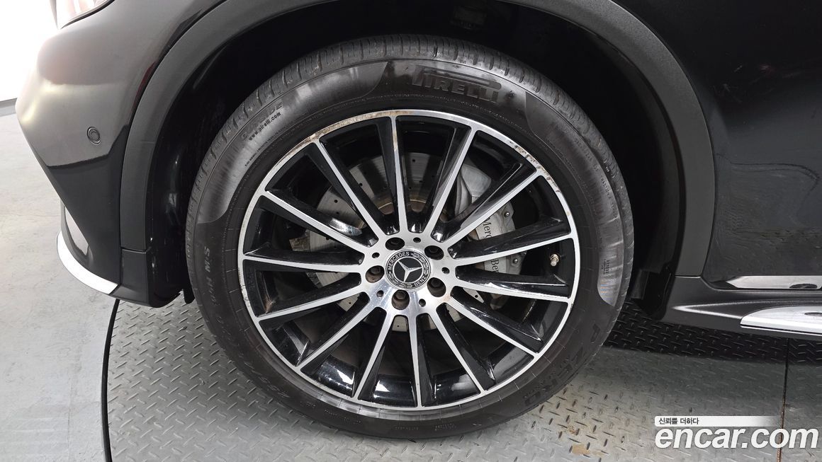 Mercedes-Benz GLC-Class 2018