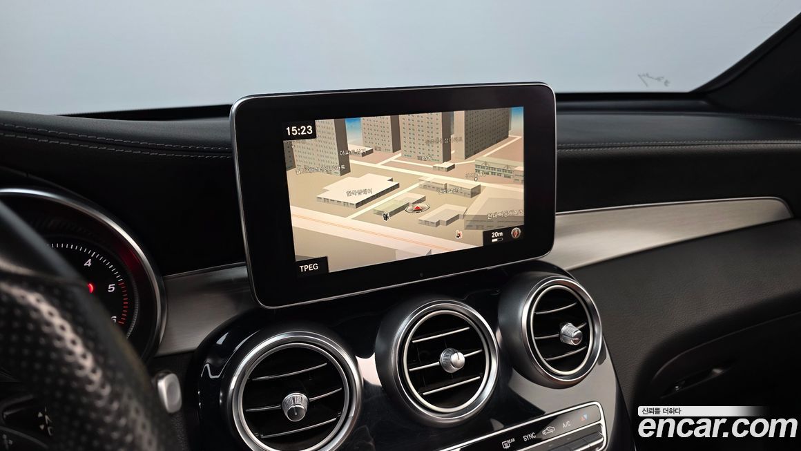 Mercedes-Benz GLC-Class 2018