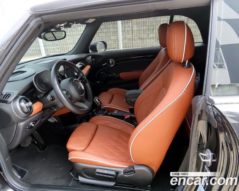 Mini Cooper Convertible 2022