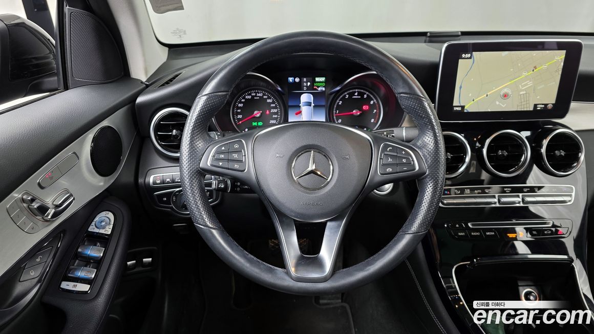 Mercedes-Benz GLC-Class 2019