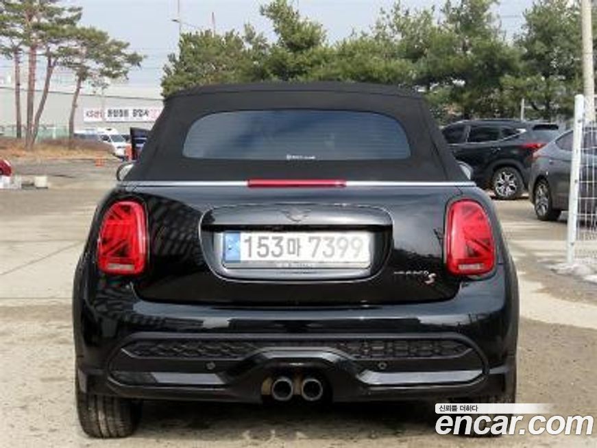 Mini Cooper Convertible 2022