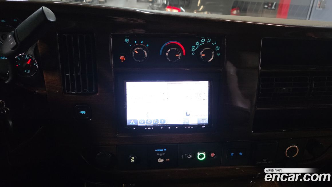 Chevrolet Express Van 2019